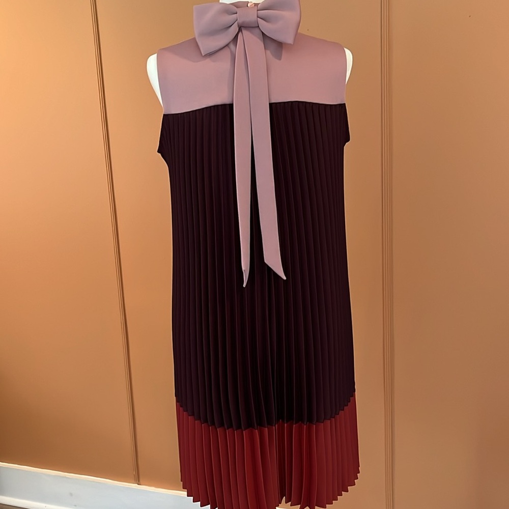 Ted Baker London Kimora Accordion Pleated Color Block Pleat Bow 2 USA 6 Grape